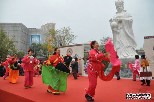 ���к��ﲢ�� �Ͽ����׽������Ļ�����������