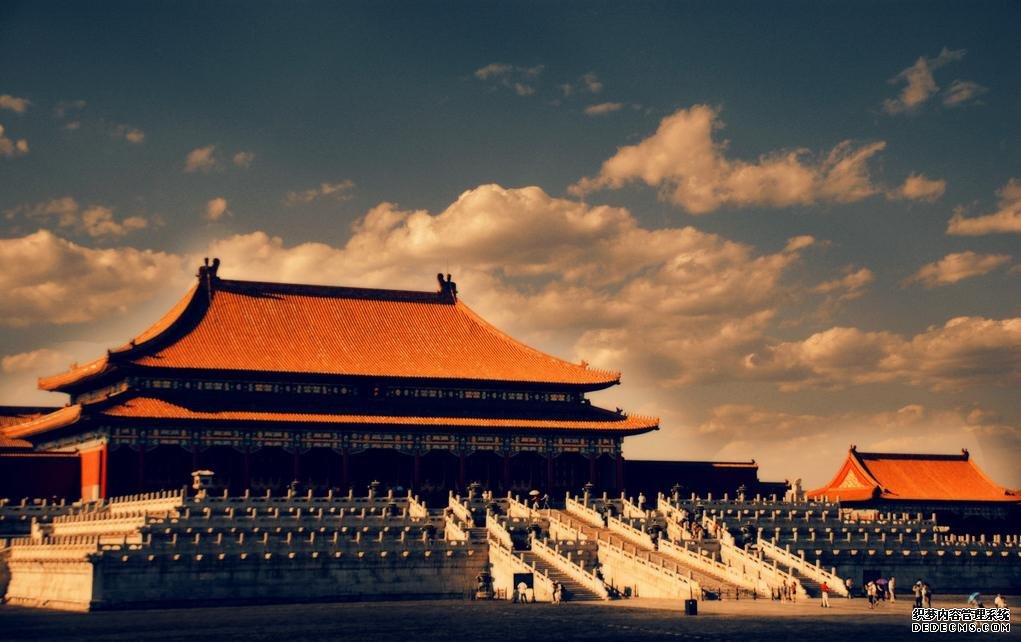 揭秘:故宫各“门”为什么没有钩? 揭秘:故宫各“门”为什么没有钩?