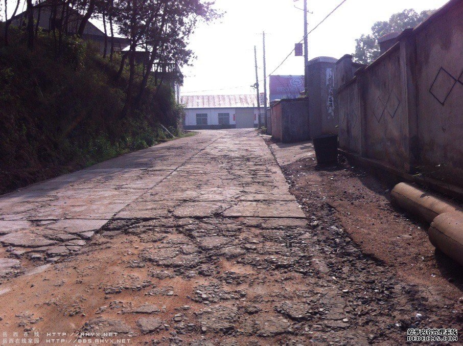 点击查看源网页